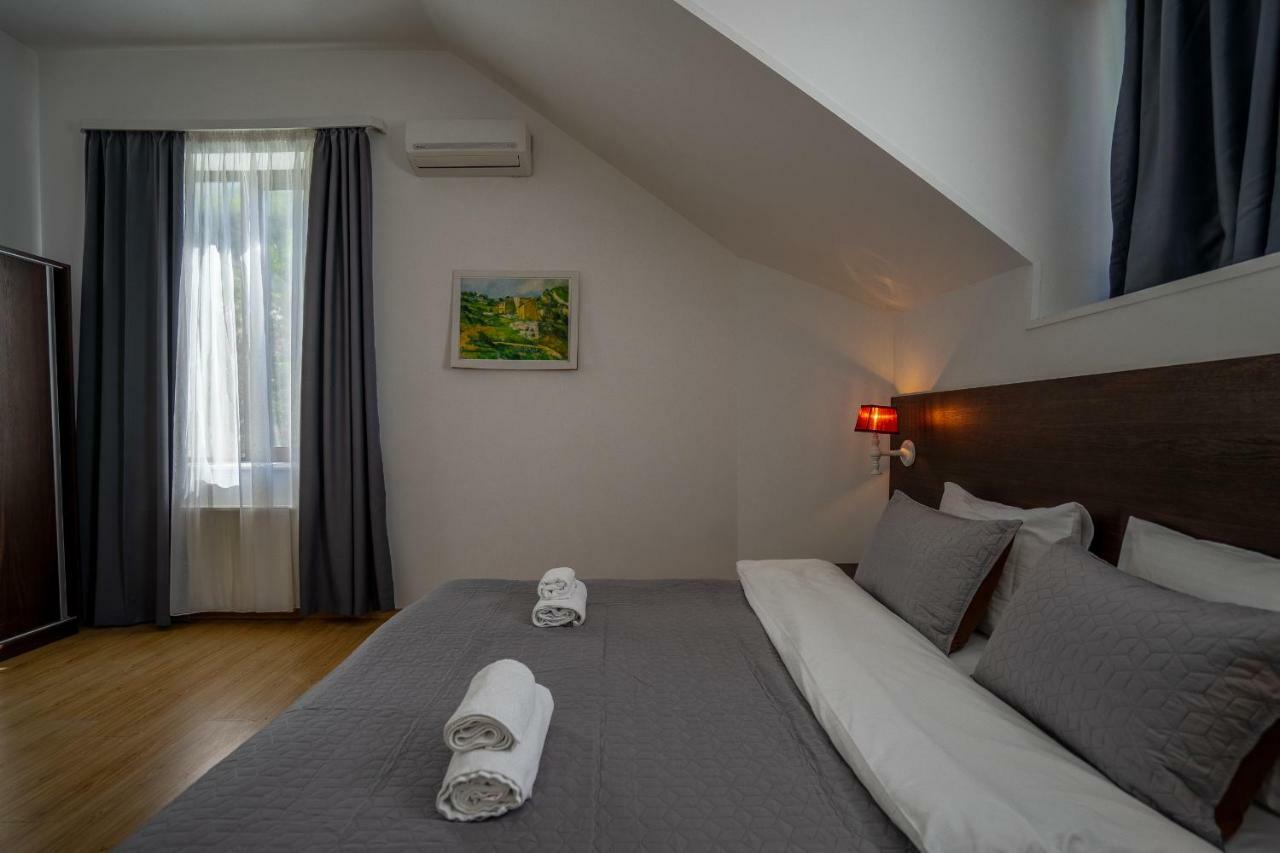 Vera View Hotel Tbilisi Exterior photo